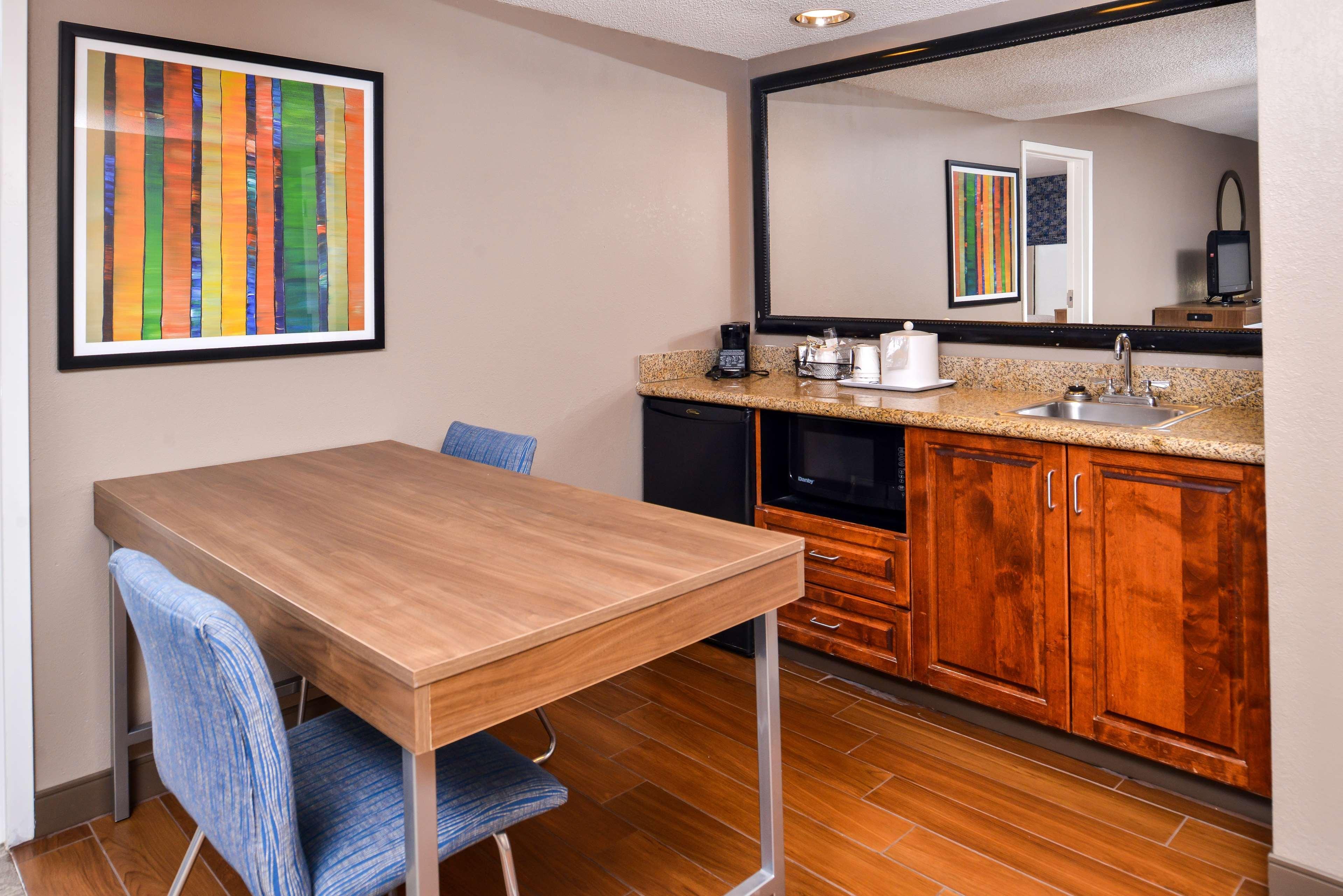 Hampton Inn Emporia Εξωτερικό φωτογραφία