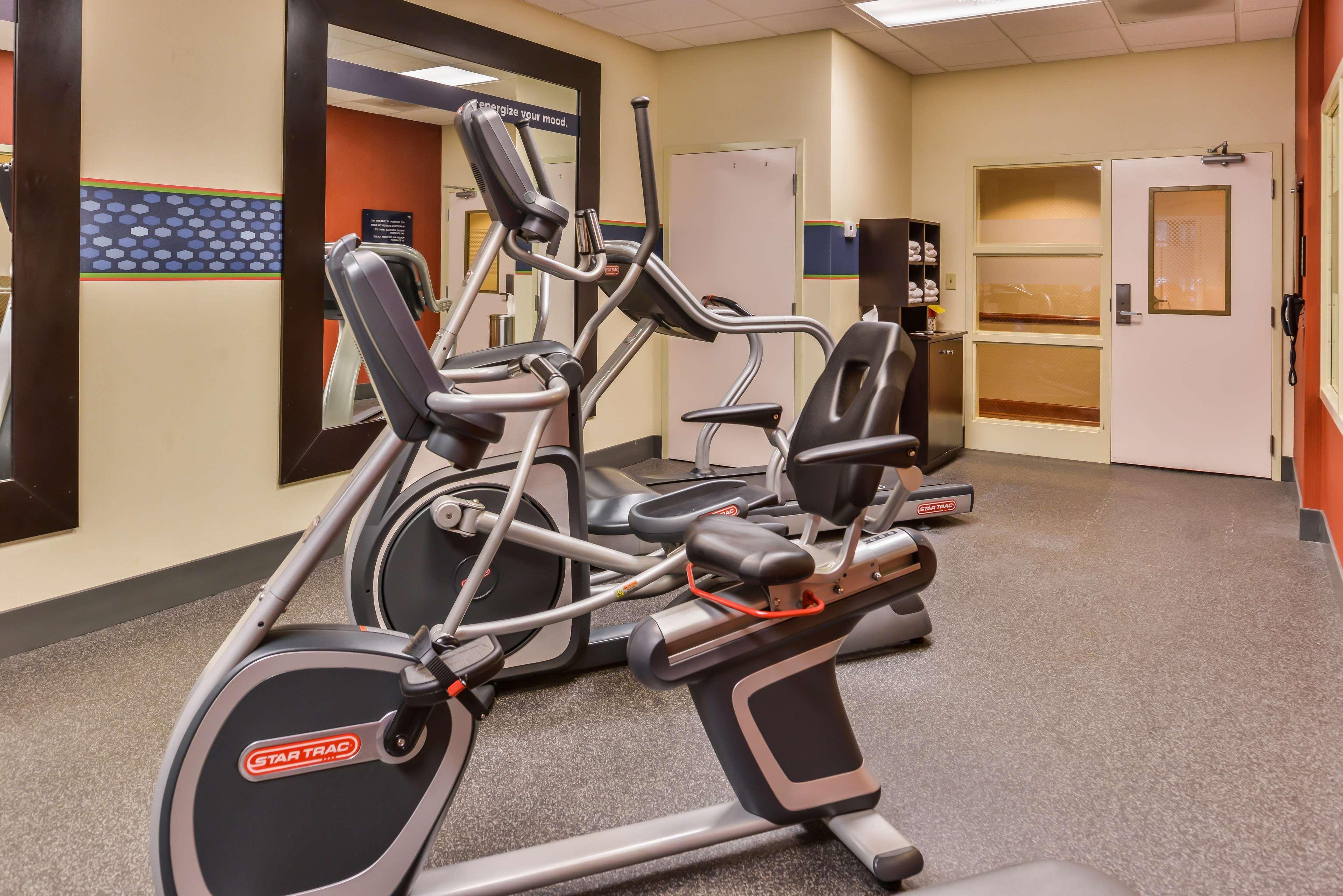 Hampton Inn Emporia Εξωτερικό φωτογραφία