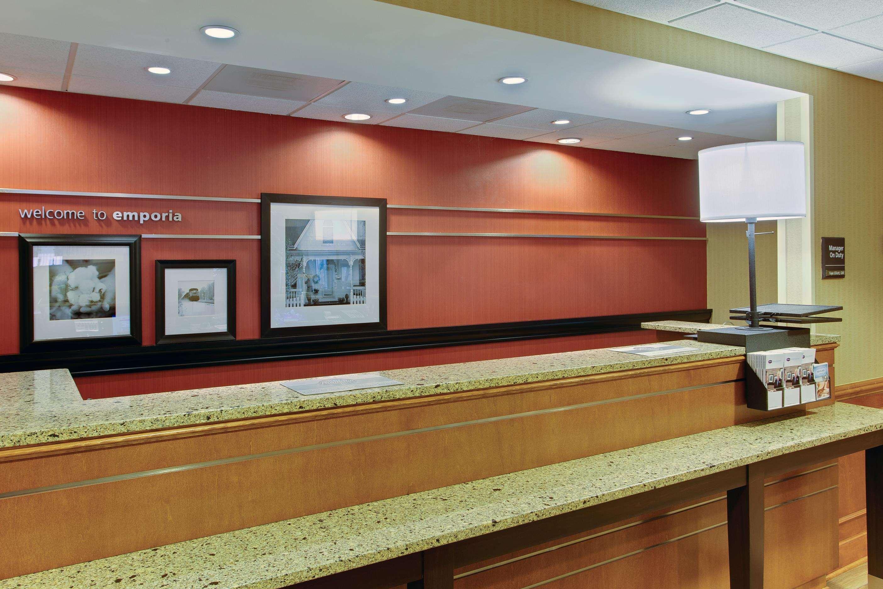 Hampton Inn Emporia Εξωτερικό φωτογραφία