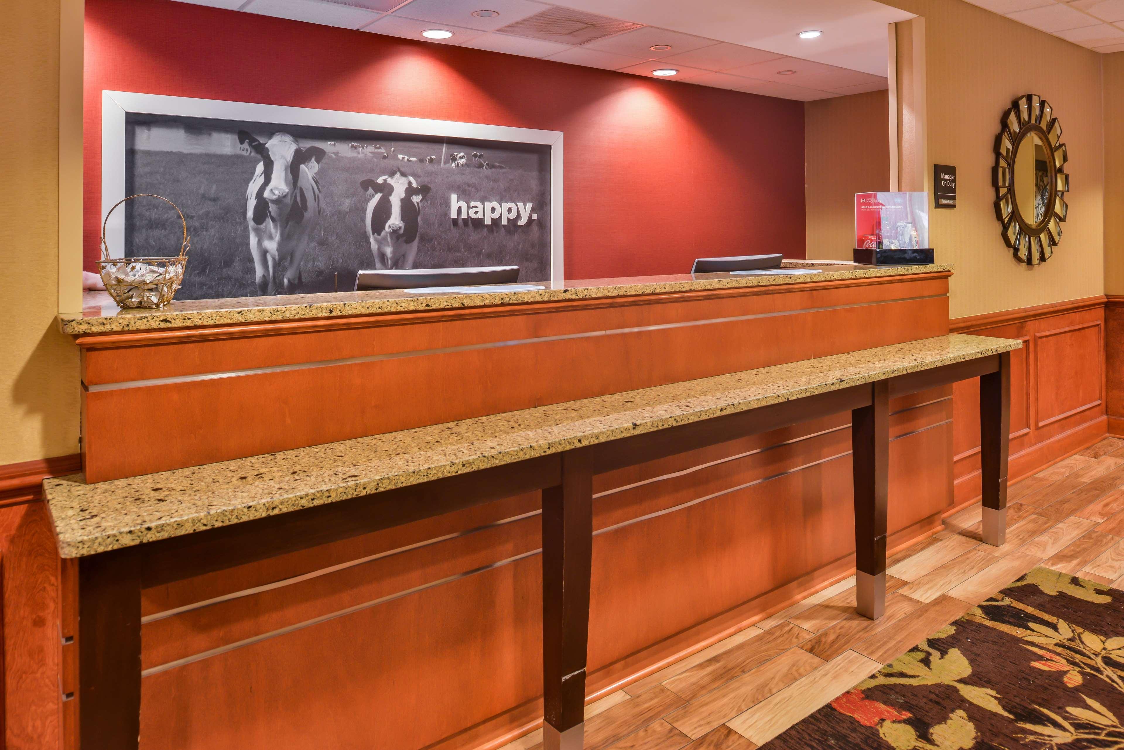 Hampton Inn Emporia Εξωτερικό φωτογραφία