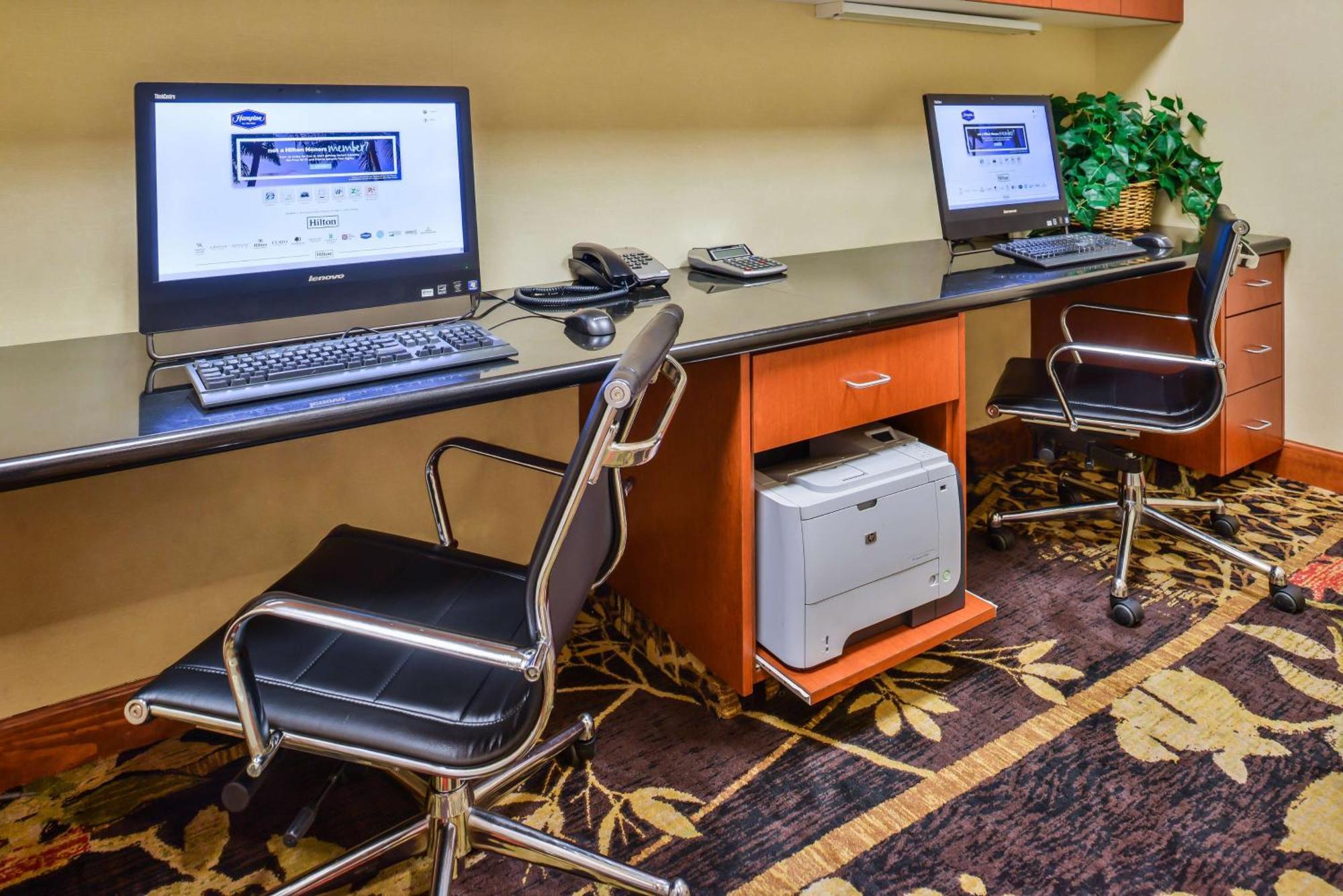 Hampton Inn Emporia Εξωτερικό φωτογραφία