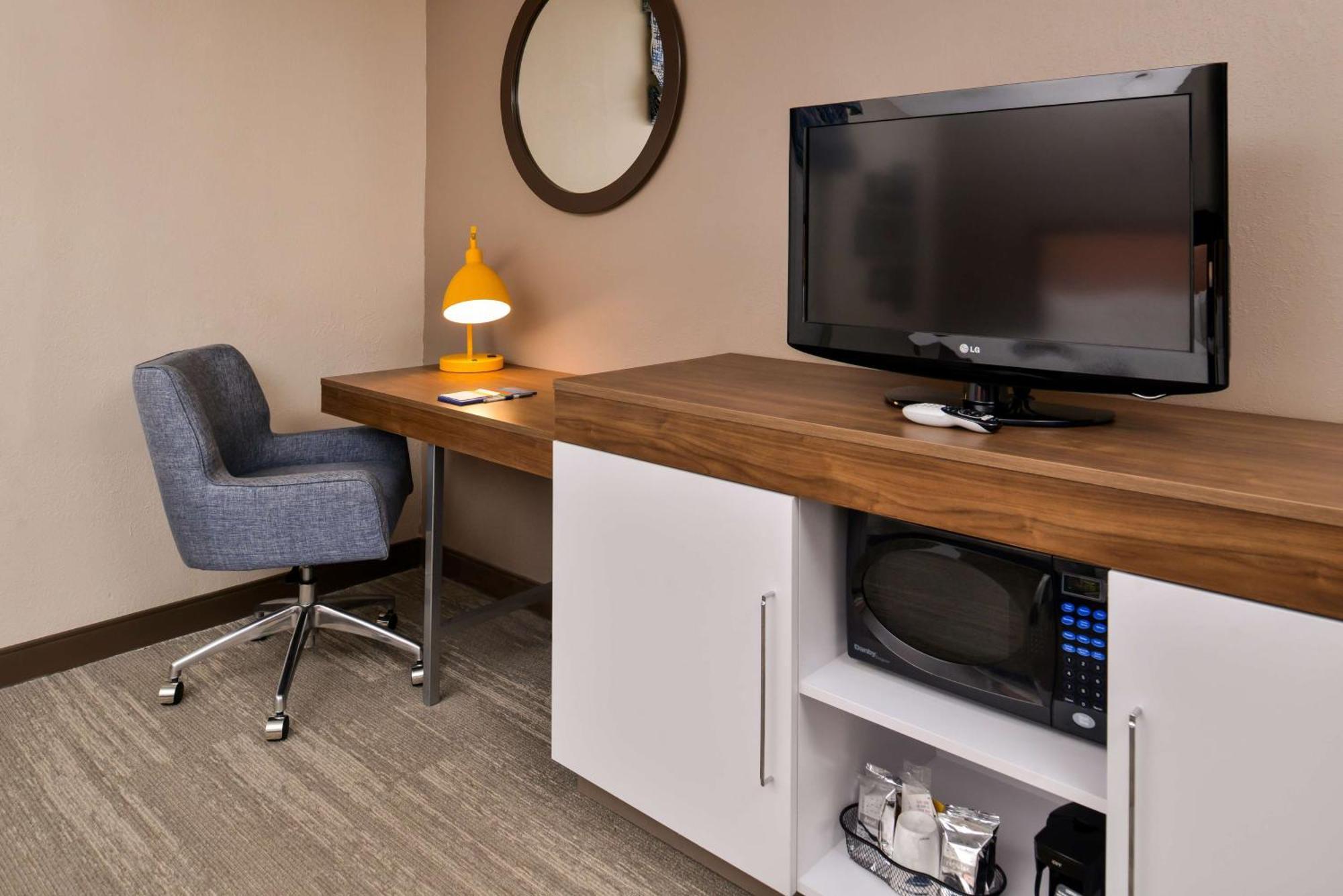 Hampton Inn Emporia Εξωτερικό φωτογραφία